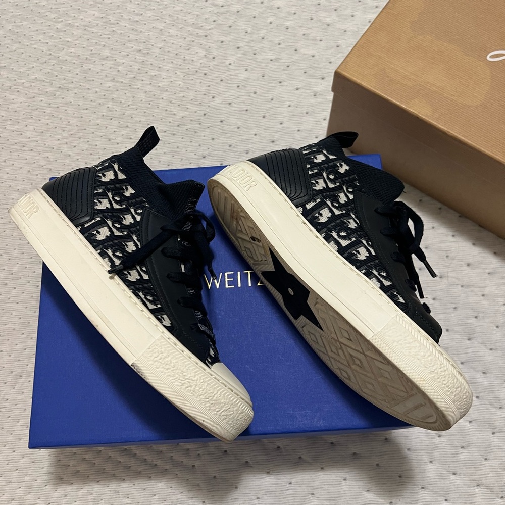 Dior Black & White High-Top Sneakers - Picture 2 of 3